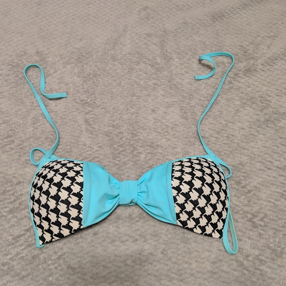 Damsel bikini top